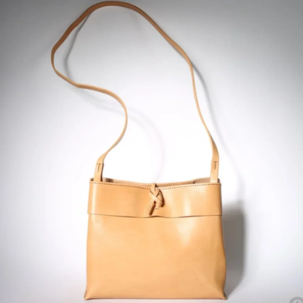 Kara Crossbody Bag - Picture 7 of 8